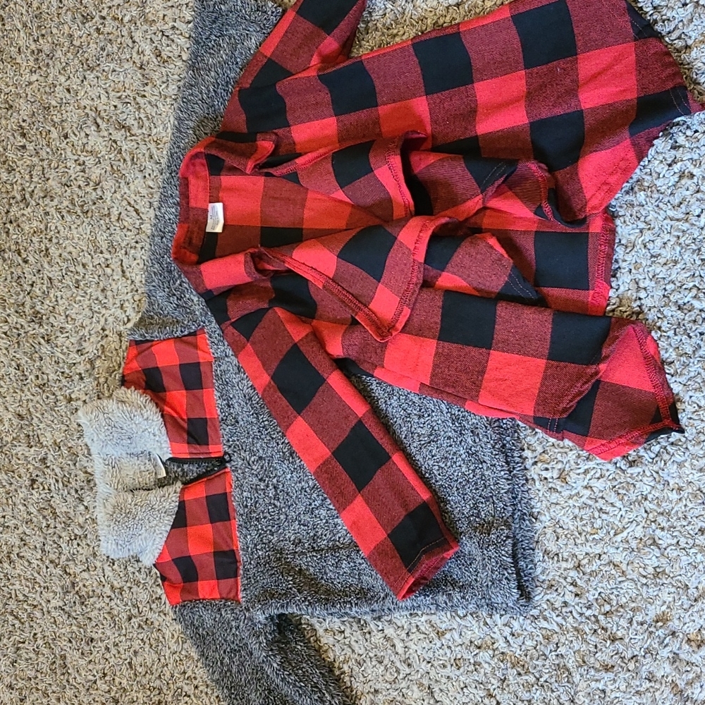 Girls 4T sweaters and jackets